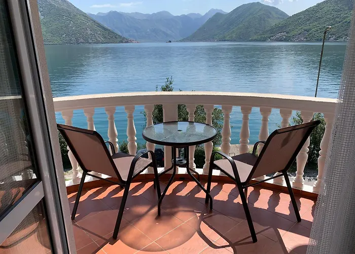 Apartments Villa Radonic